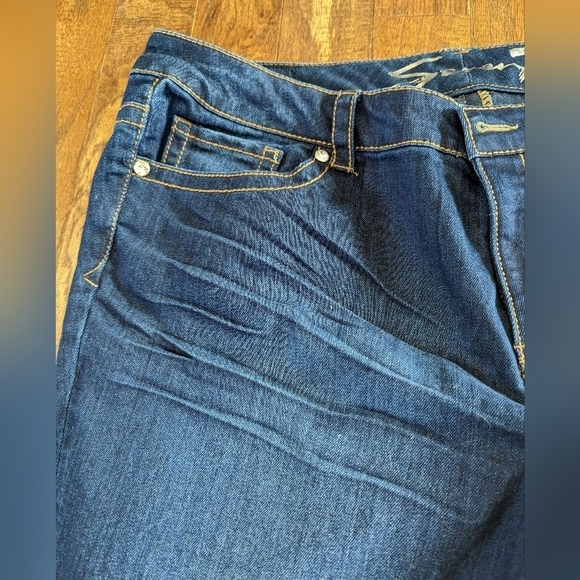 Seven luxe jeans from Lane Bryant, plus sz22, flare, crystal embellishments. - Picture 6 of 14
